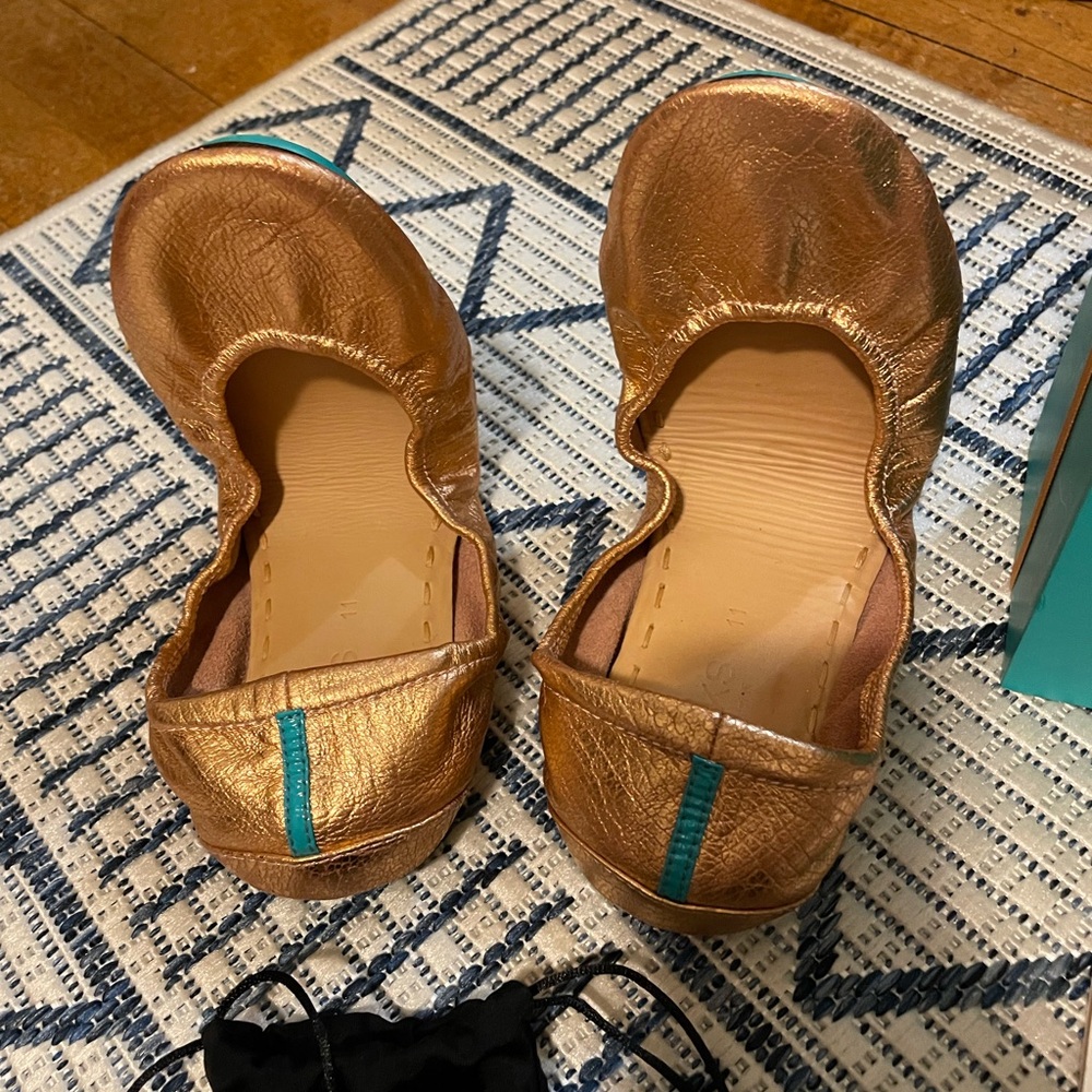 Rose Gold Glam Tieks Size 11